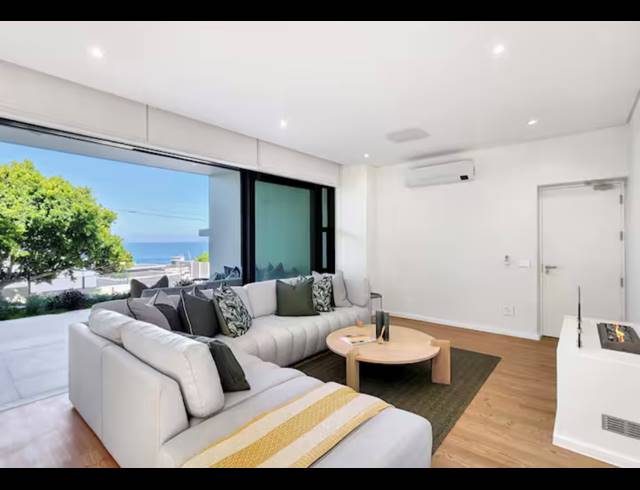 6 BEDROOM HOUSE TO LET IN CAMPS BAY
